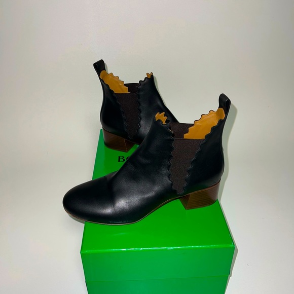 Chloe ITALY heel leather boots! - Picture 4 of 7